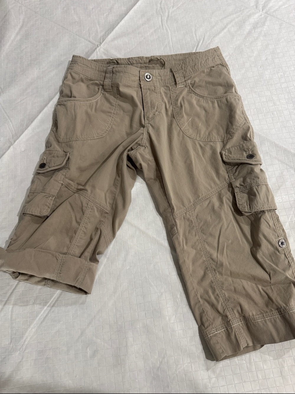 Kuhl Women's Convertible roll up Capris in Khaki Brown - Utility Cargo Style